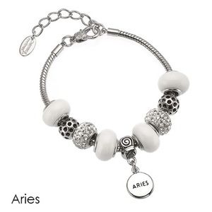 CHARMED LINKS ARIES BRACELET NIB